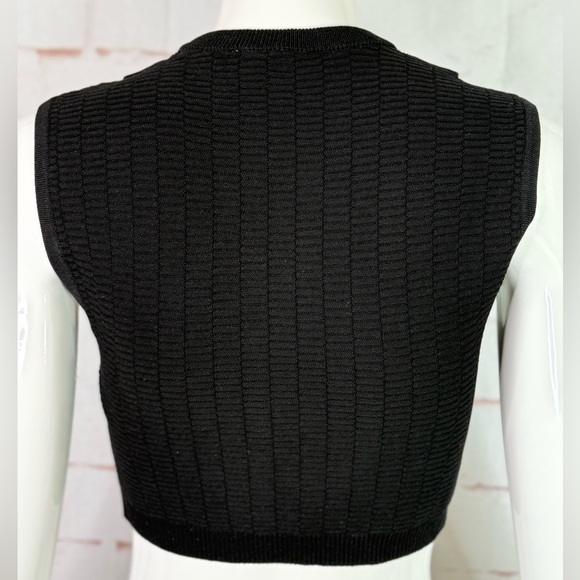 NEW ZARA M Black Sleeveless Crop Top Knit Vest Gold Button Accents Medium NWT - Picture 5 of 13